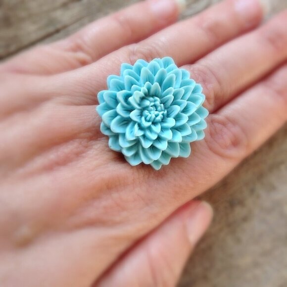 Tesoro Del Sol Jewelry - Light Blue Flower Ring Adjustable Chrysanthemum Ring - more colours available